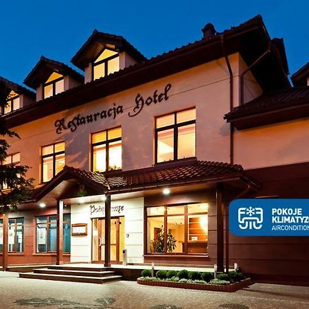 Hotel Podzamcze ドプチツェ エクステリア 写真